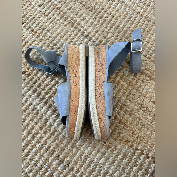 MARC FISHER Faitful Flatform Sandals Blue size 8 - Picture 5 of 7